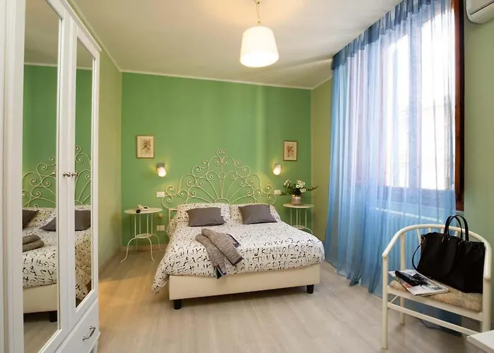 Alassio Отель 3*